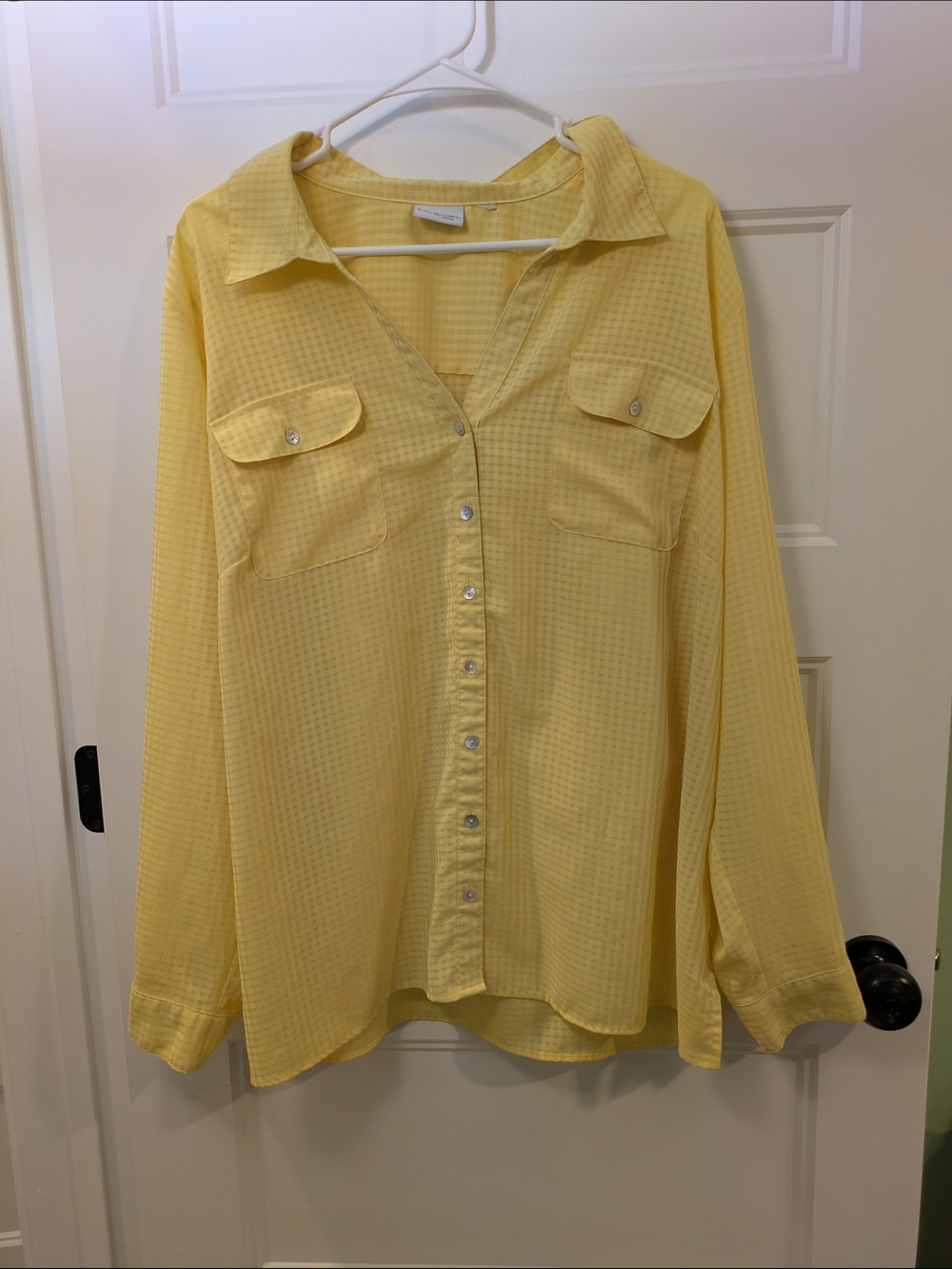 🔴 3/$15 Kim Rogers Yellow Gingham Button-Front Blouse